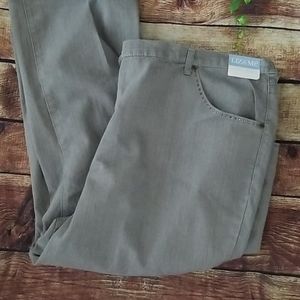 4X  Liz & Me Embellished Jeans